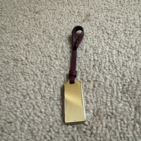 Coach hangtag - Picture 2 of 2